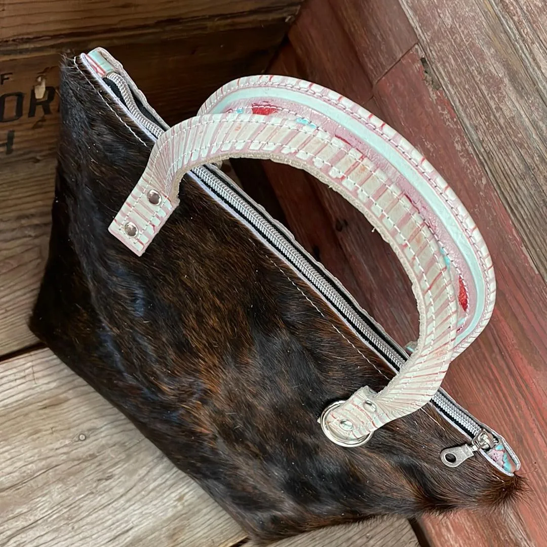 008 Feed Bag - Dark Brindle w/ Fiesta Navajo
