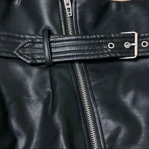 Blank NYC It Takes Two Faux Leather Skirt 28
