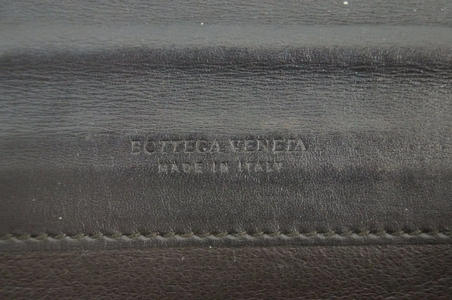 BOTTEGA VENETA Intrecciato Leather Long Bifold Wallet - Final Call