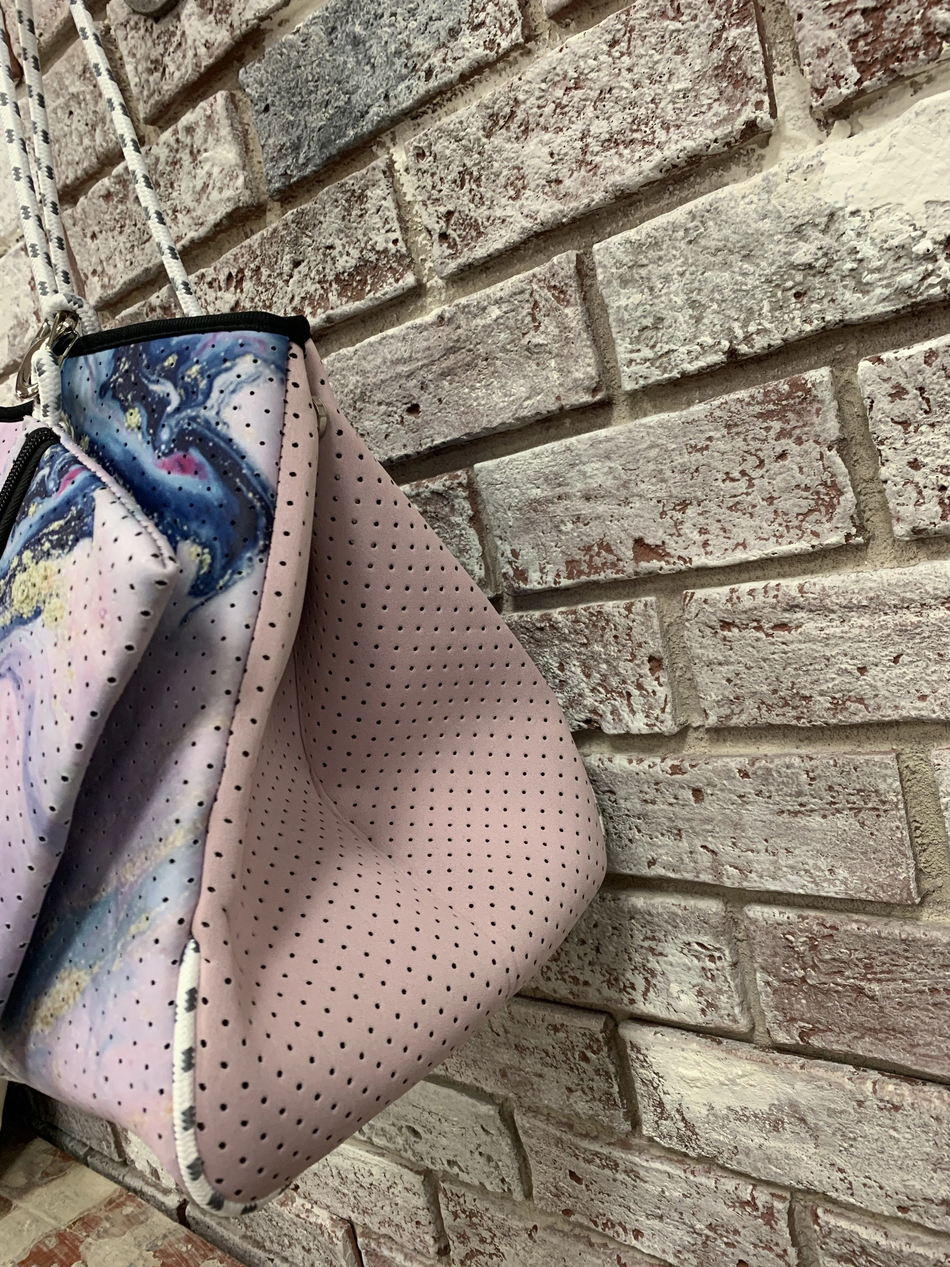 Brady Neoprene Tote