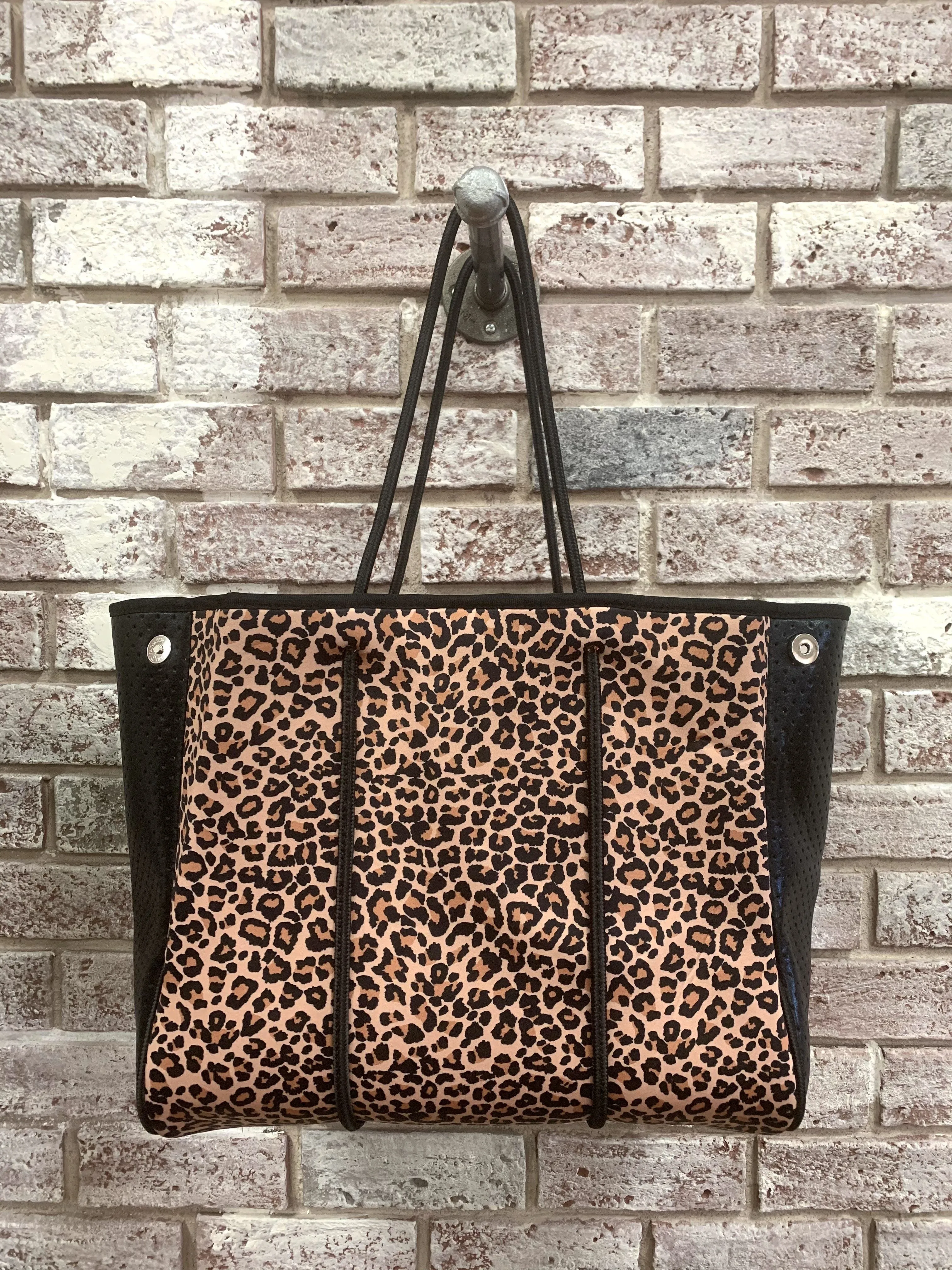 Brady Neoprene Tote