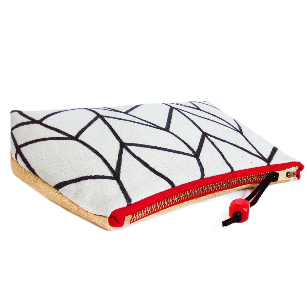 cassandra perfect pouch
