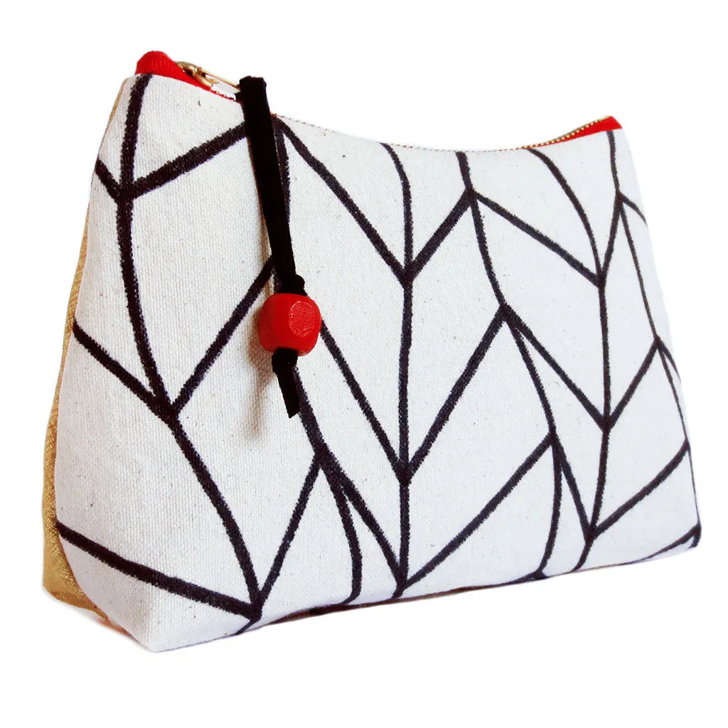 cassandra perfect pouch
