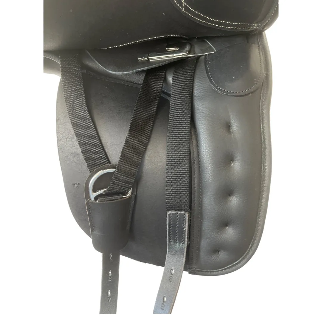 Cavalier Dressage Saddle