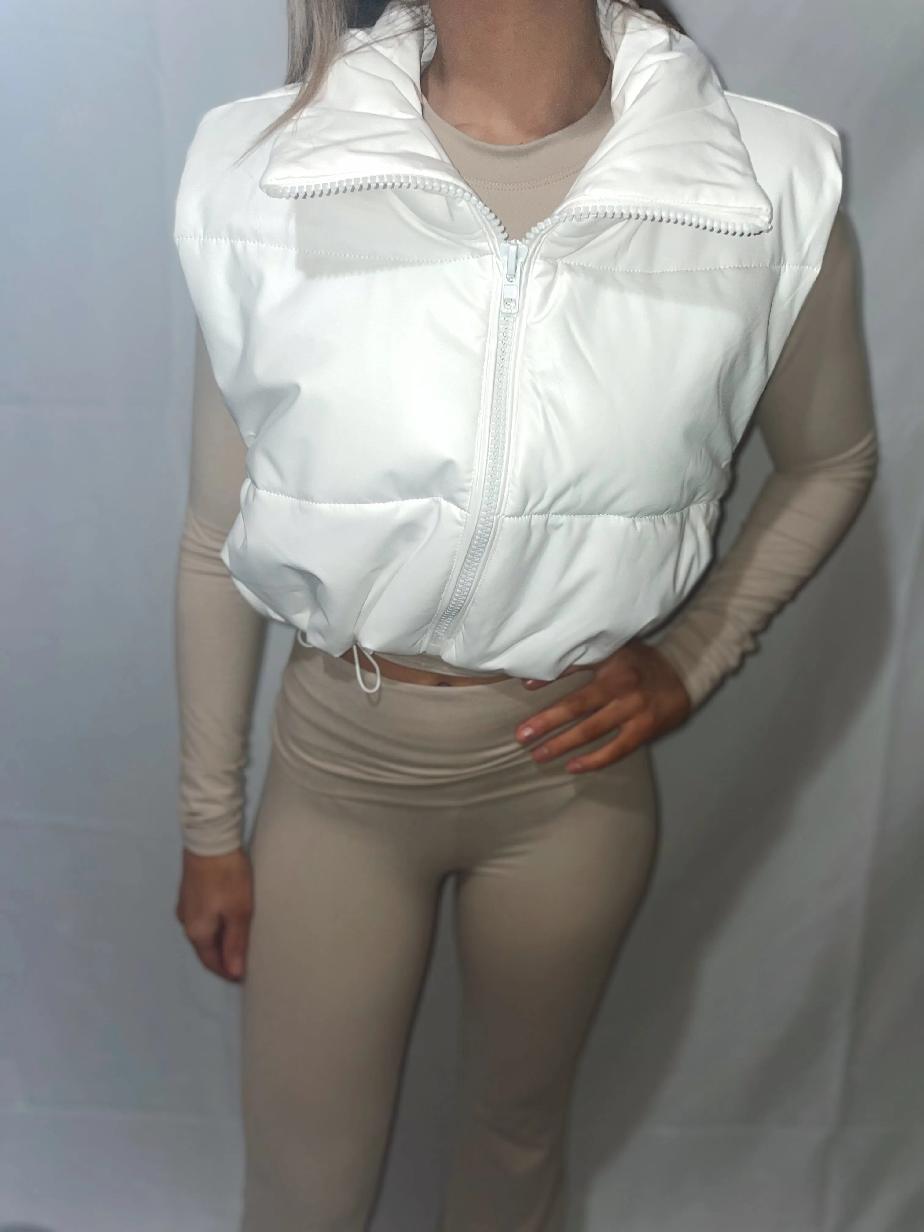 Gossip Girl Cropped Leather Puffer Vest - Ivory