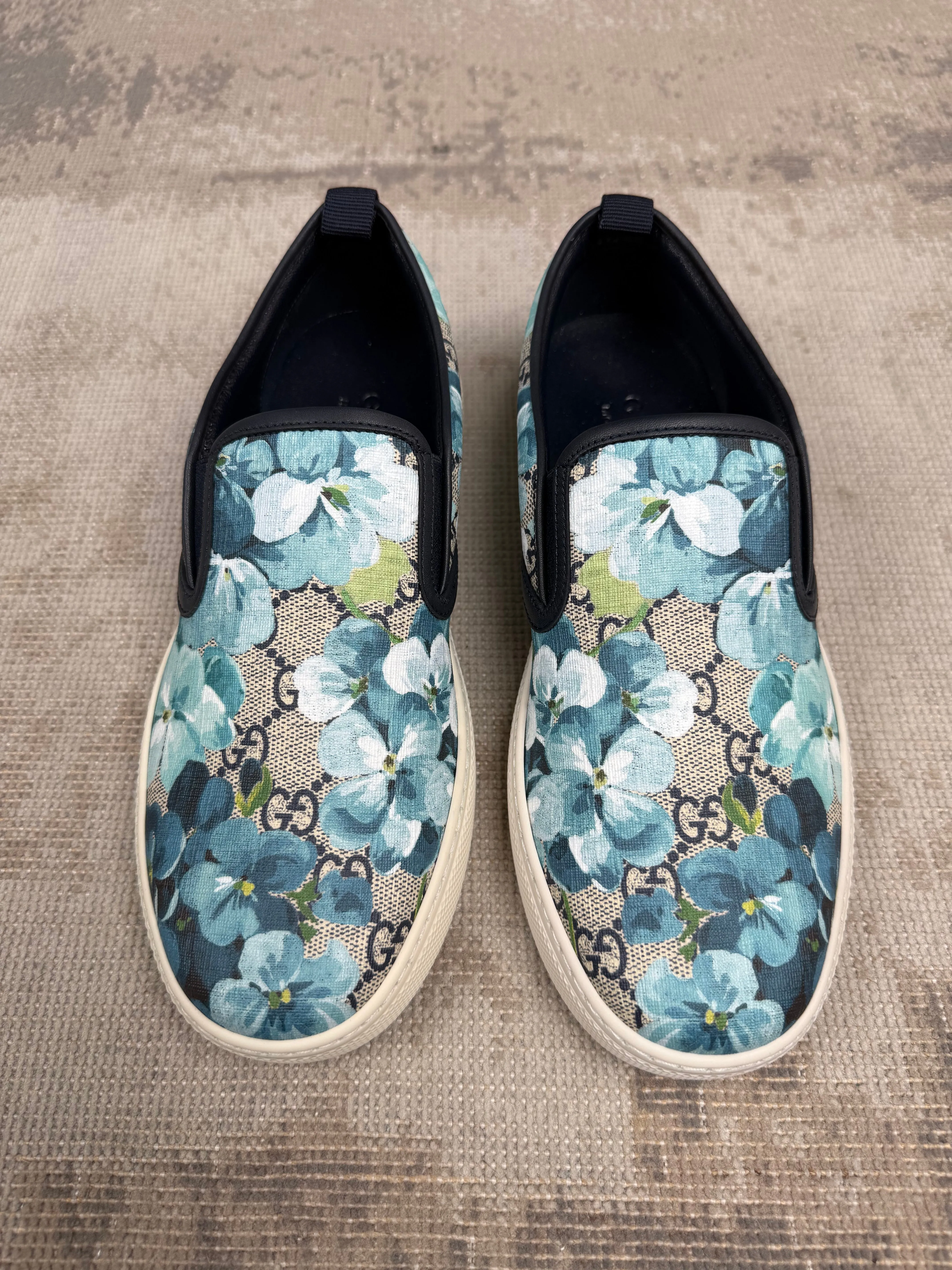 Gucci Supreme GG Canvas Bloom Print - Blue (Unused)