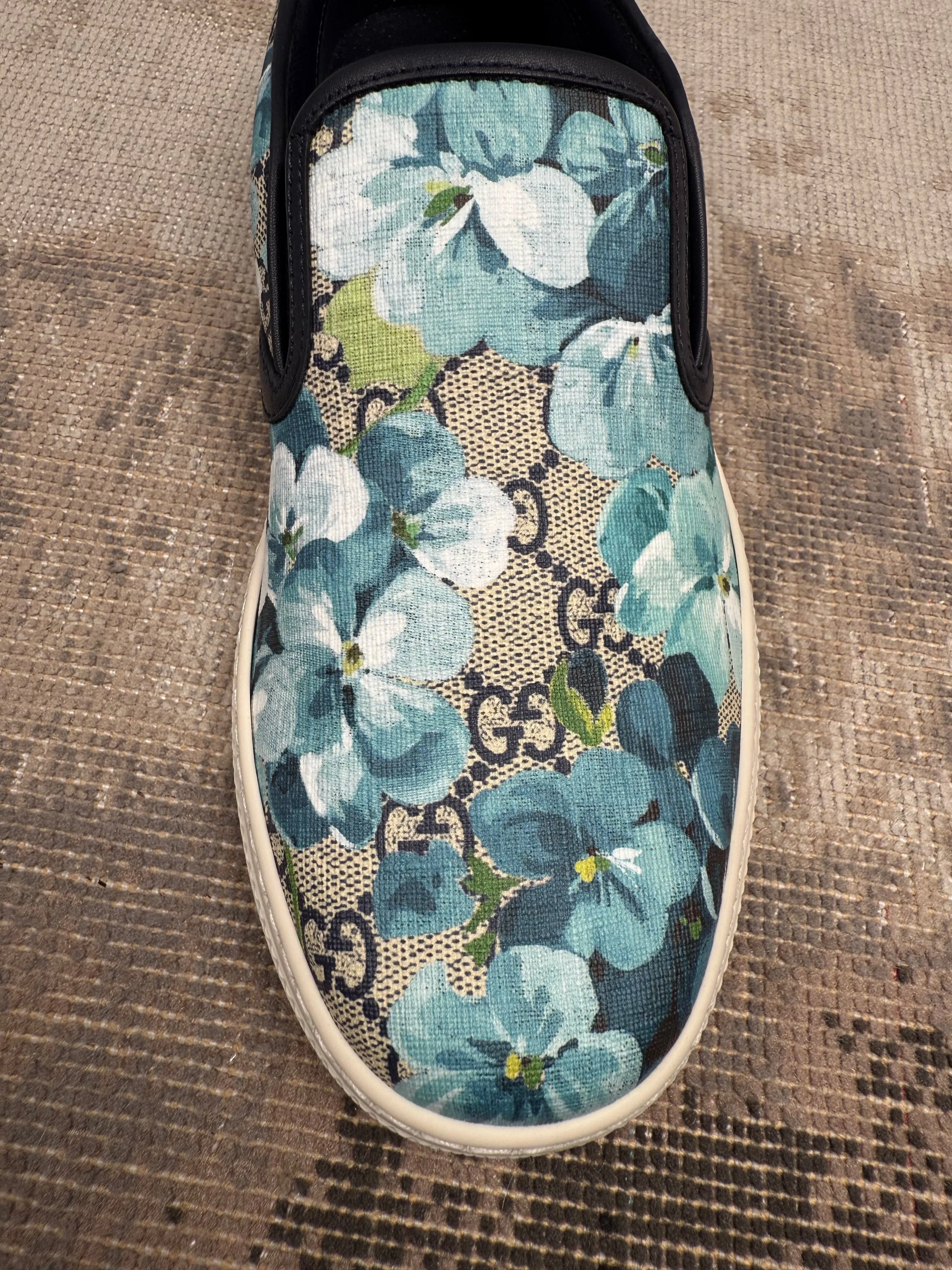 Gucci Supreme GG Canvas Bloom Print - Blue (Unused)