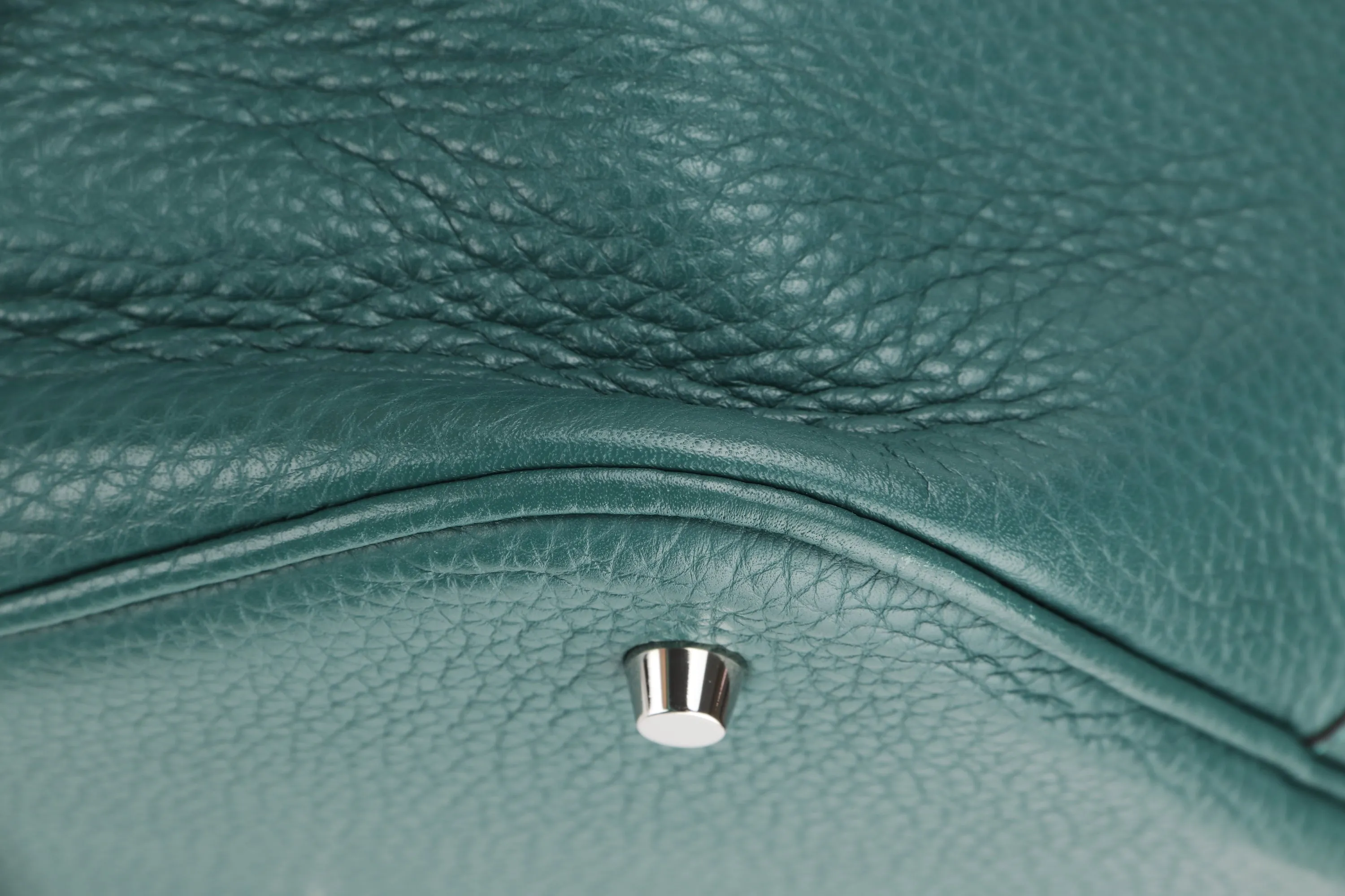 HEMES PICOTON 26 (STAMP Q) MALACHITE COLOR CLEMENCE SILVER HARDWARE, WITH KEYS, LOCK & DUST COVER