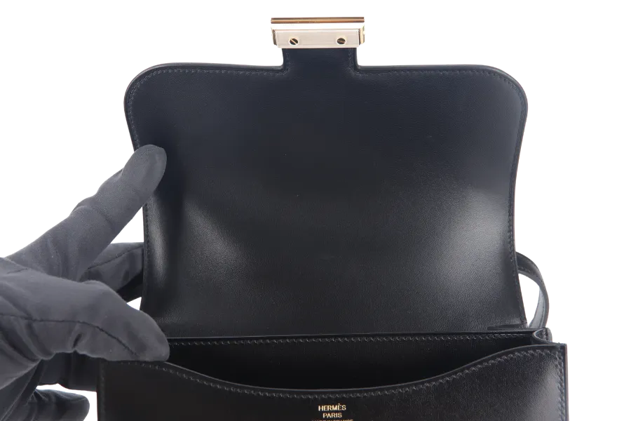 HERMES CONSTANCE 18 (STAMP B) BLACK BOX LEATHER GOLD HARDWARE WITH DUST COVER AND BOX