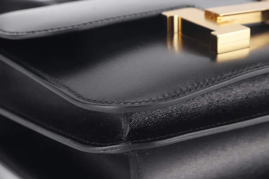 HERMES CONSTANCE 18 (STAMP B) BLACK BOX LEATHER GOLD HARDWARE WITH DUST COVER AND BOX