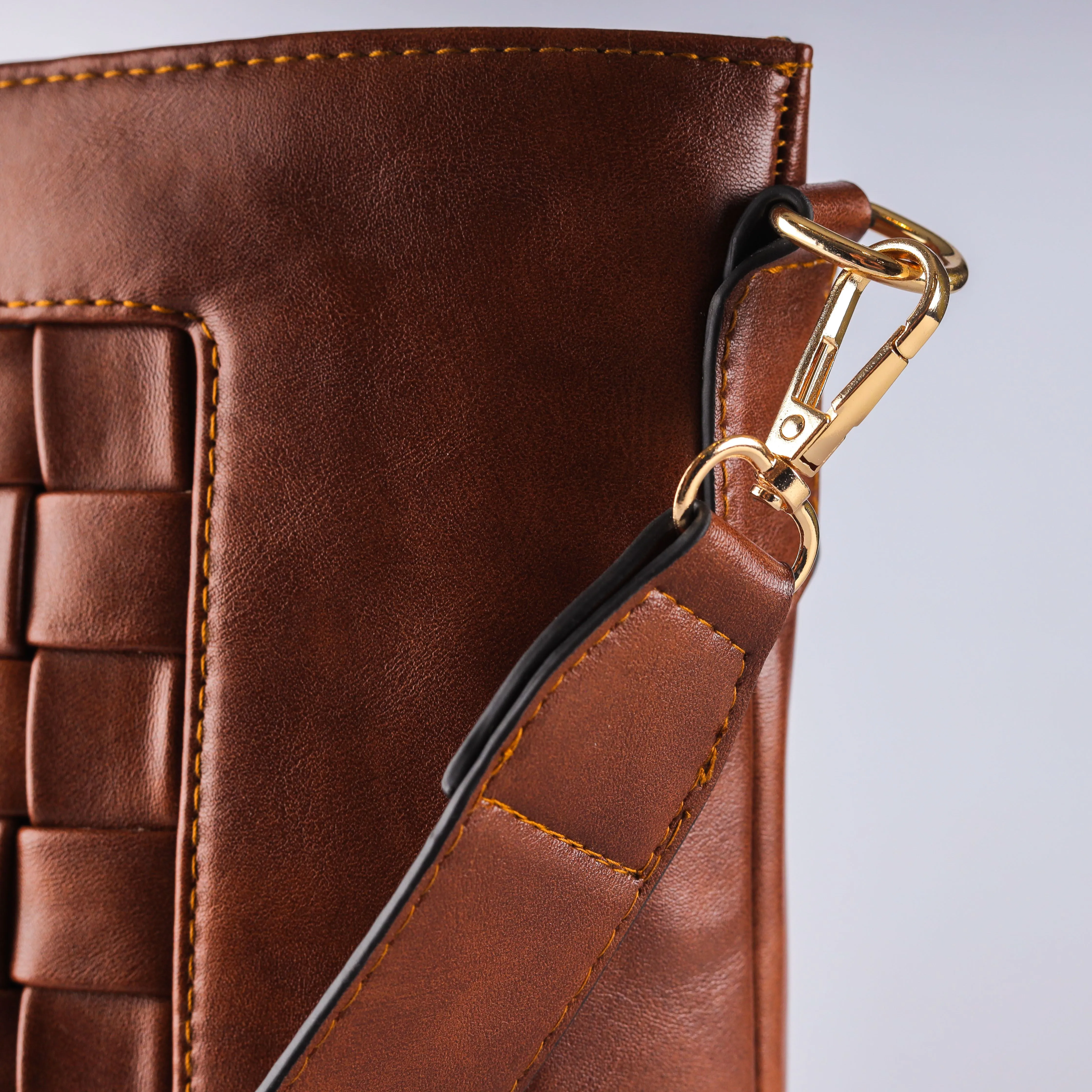 Şıklığın Çantası Leather Crossbag - Havane