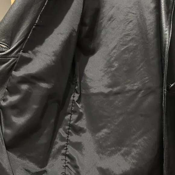 Ladies Tibor black leather coat