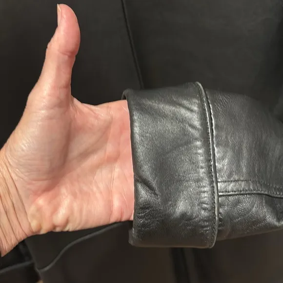 Ladies Tibor black leather coat