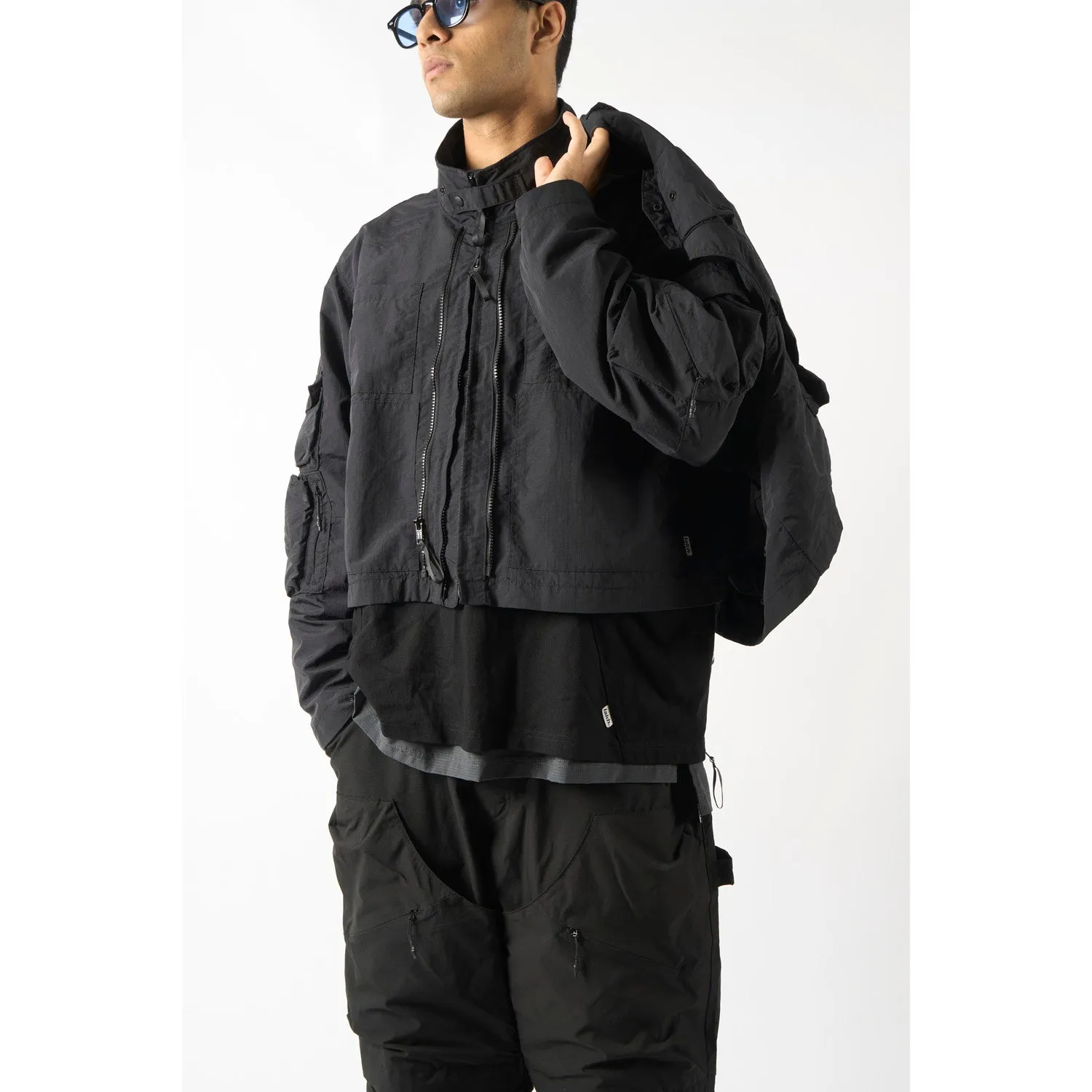 LAKH Twenty Pockets Half Jacket Black
