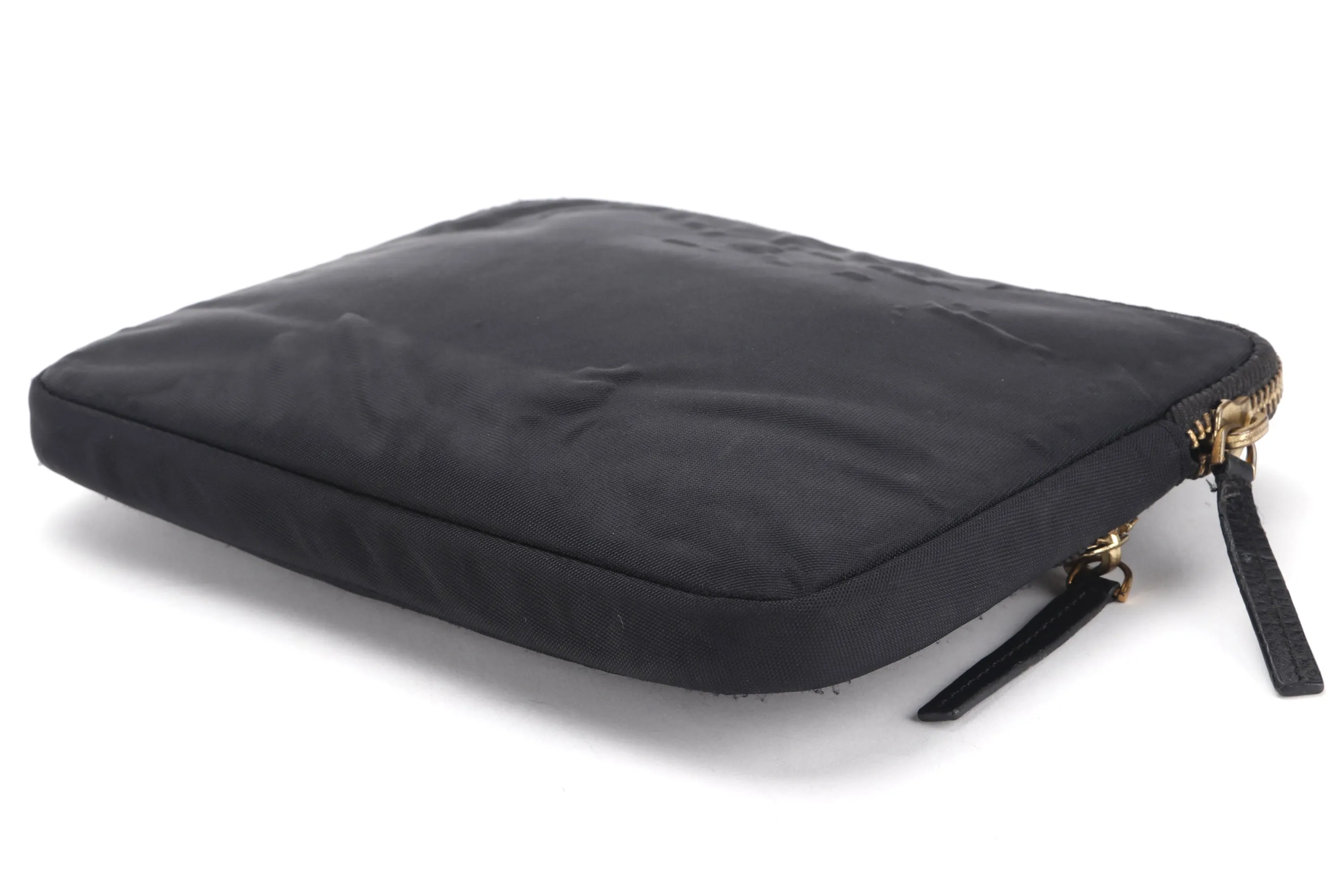 MARC JACOBS BLACK NYLON ZIPPY POUCH, NO DUST COVER