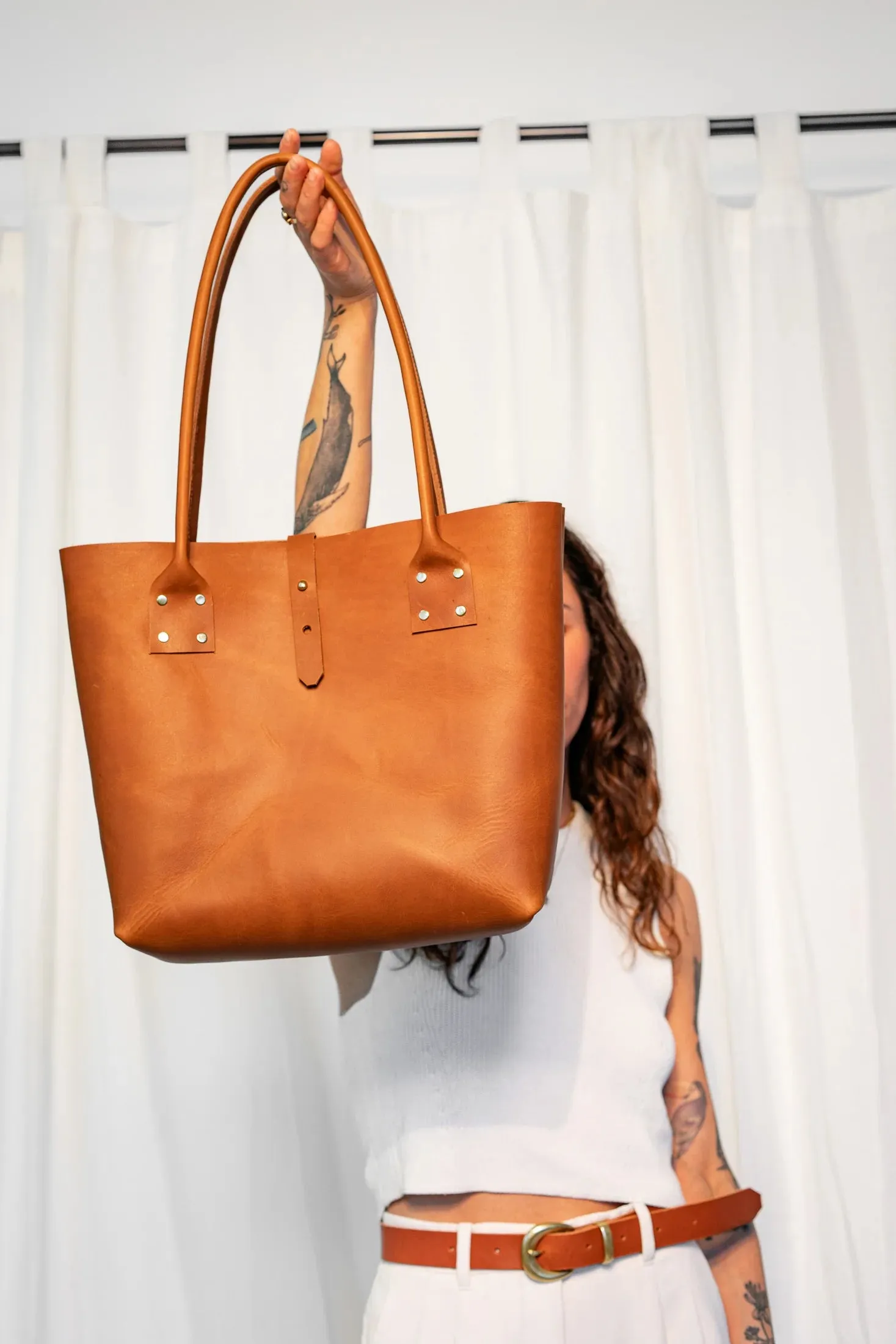 Market Canvas Moore Refined Tote Bag