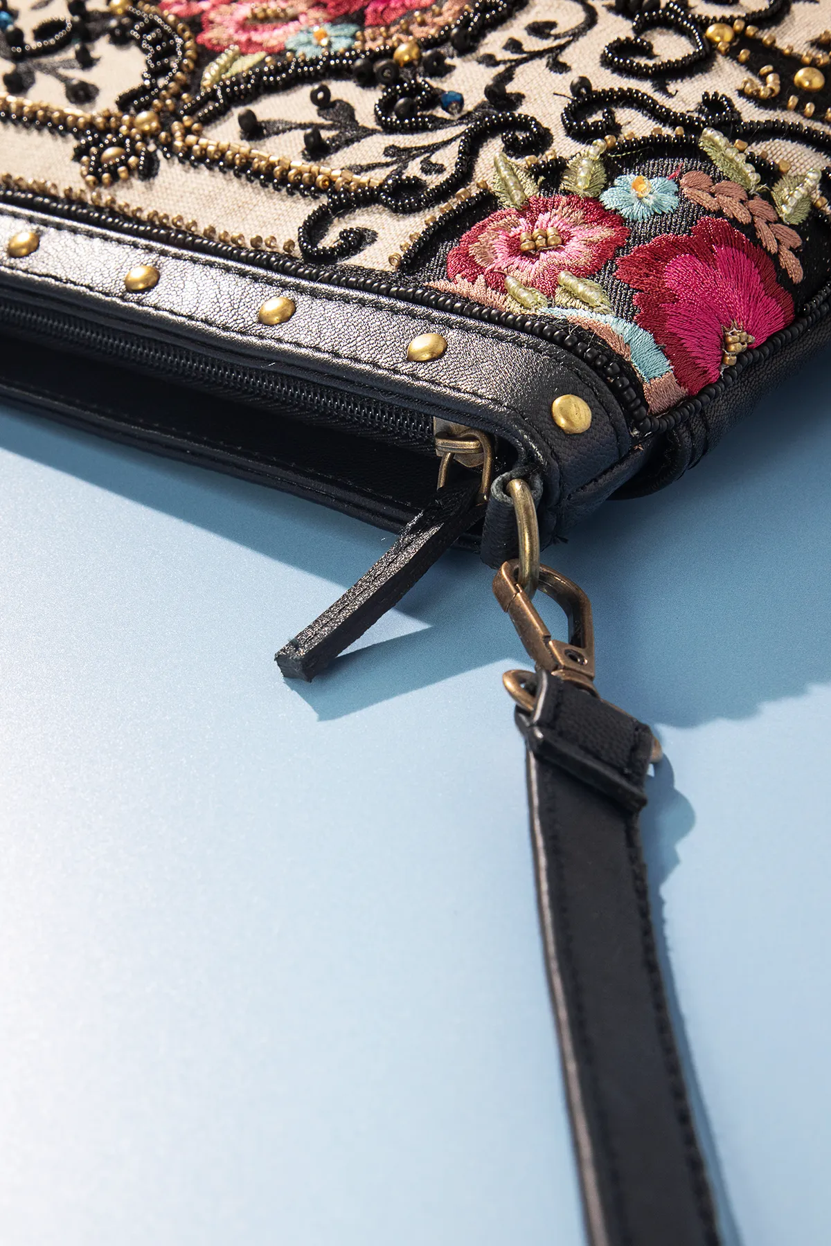Moulin Rouge Crossbody Handbag