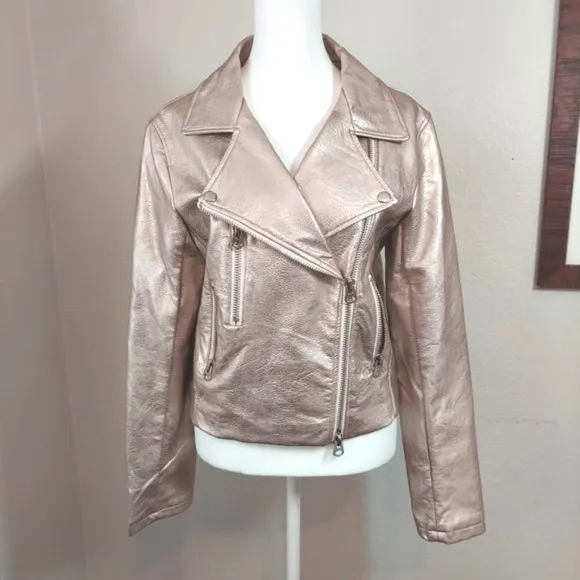 NWOT Signature 8  of Los Angeles Faux Leather Moto Jacket Champagne Color