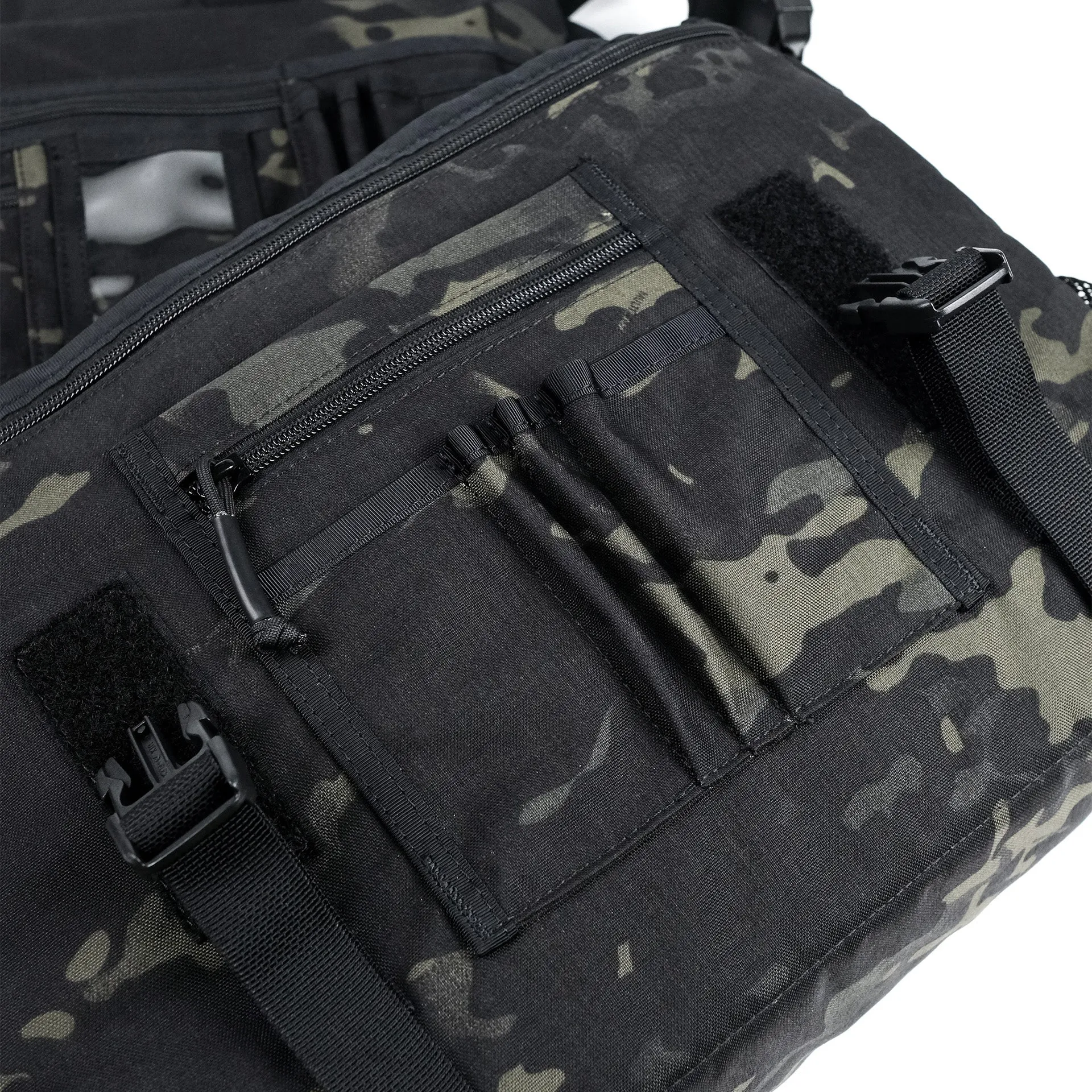 Parabellum® RAVEN™ Tactical Messenger Bag Multicam Black