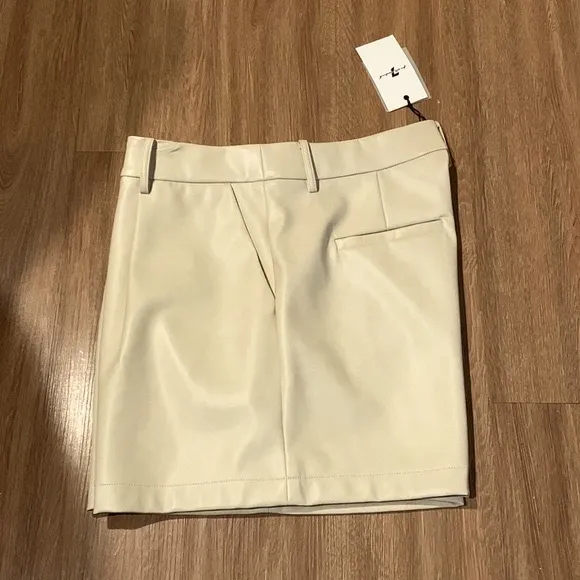 PR: SHORTS - 7 for all mankind Faux Leather Shorts