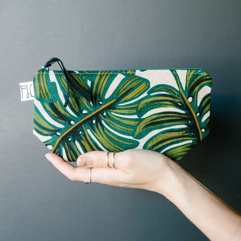 Tabor Cosmetic Bag in Monstera