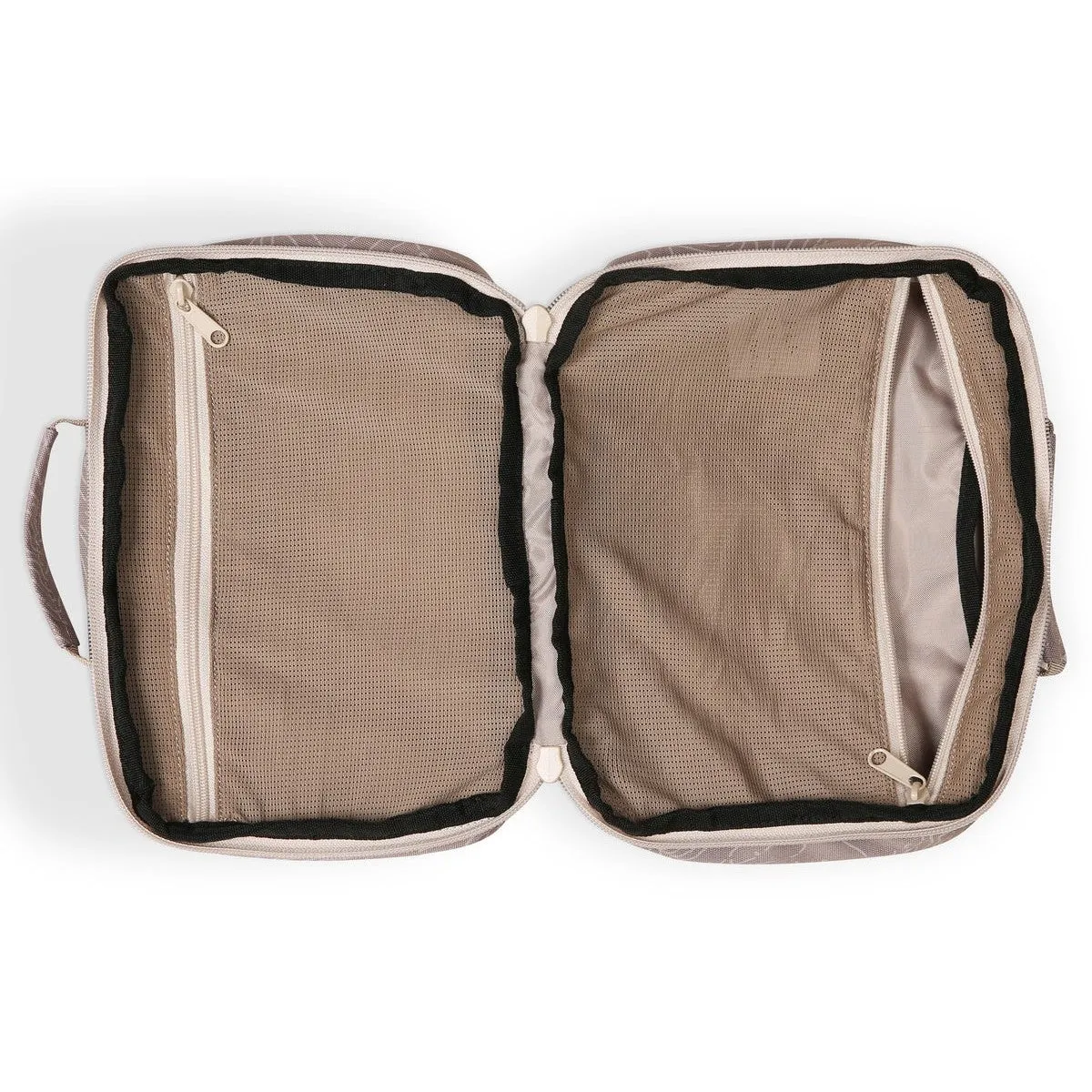 Take In Tow Pouch