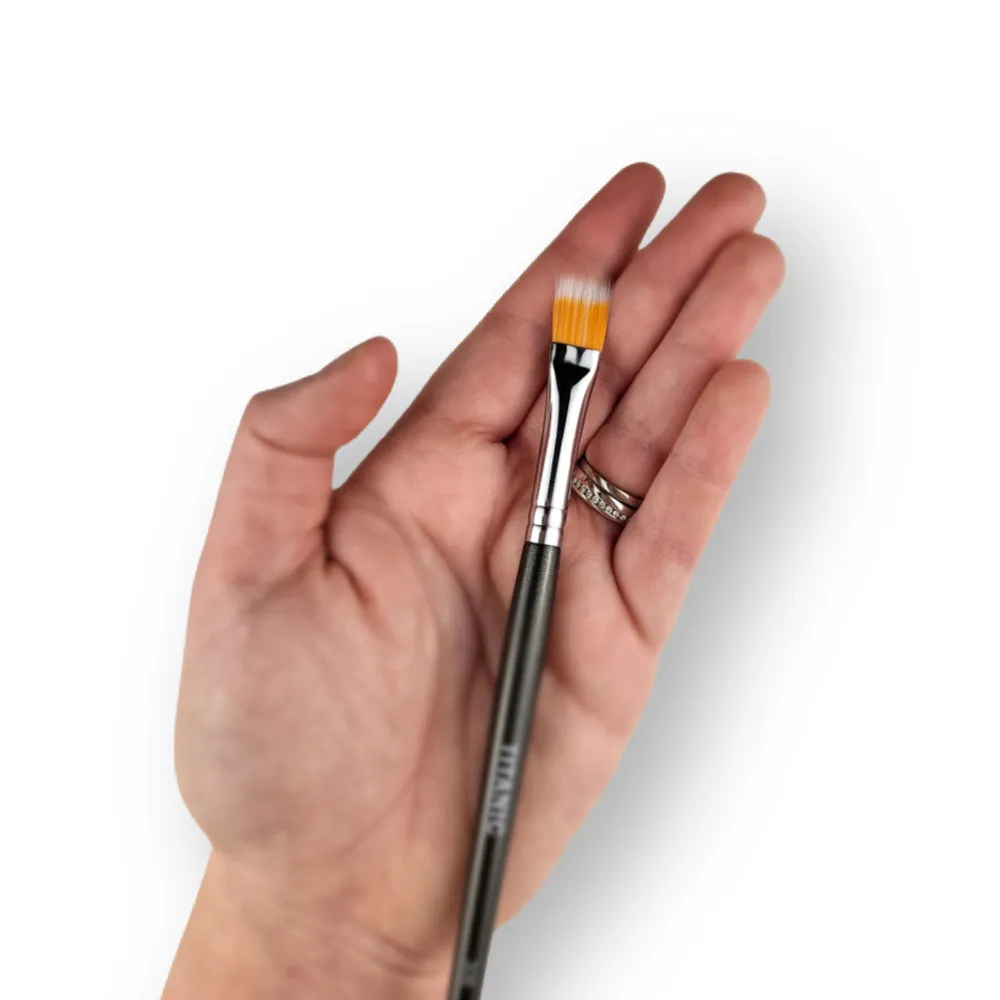 The Hybrid Heroes - 11-Piece Multifunctional Brush Set