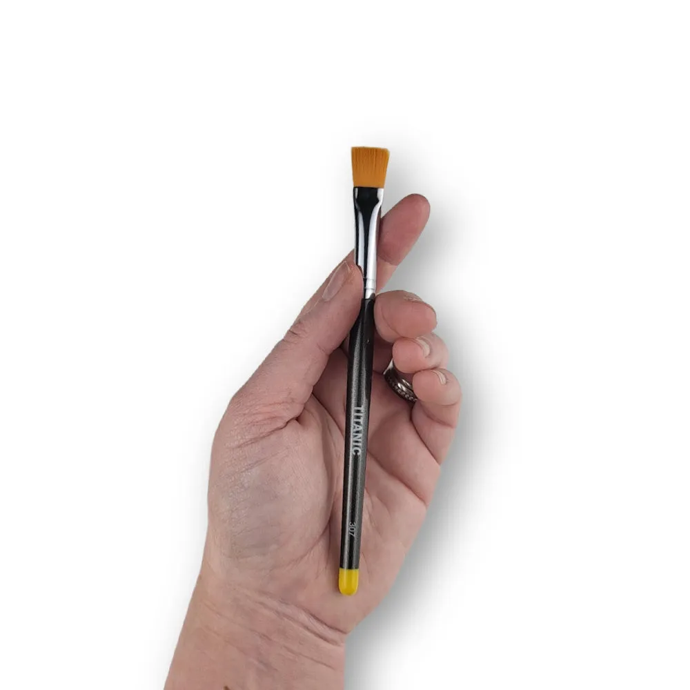 The Hybrid Heroes - 11-Piece Multifunctional Brush Set