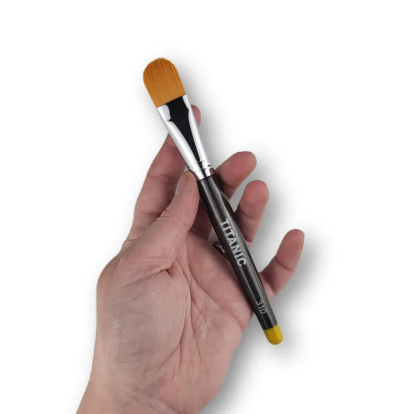 The Hybrid Heroes - 11-Piece Multifunctional Brush Set