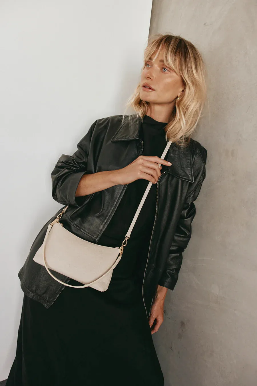 Vestirsi Ashley Ivory Leather Crossbody Bag