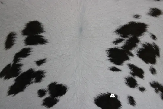 White & Brown  Calfskin Rug Size 3ft x 3ft - Premium Quality Cowhide Rug