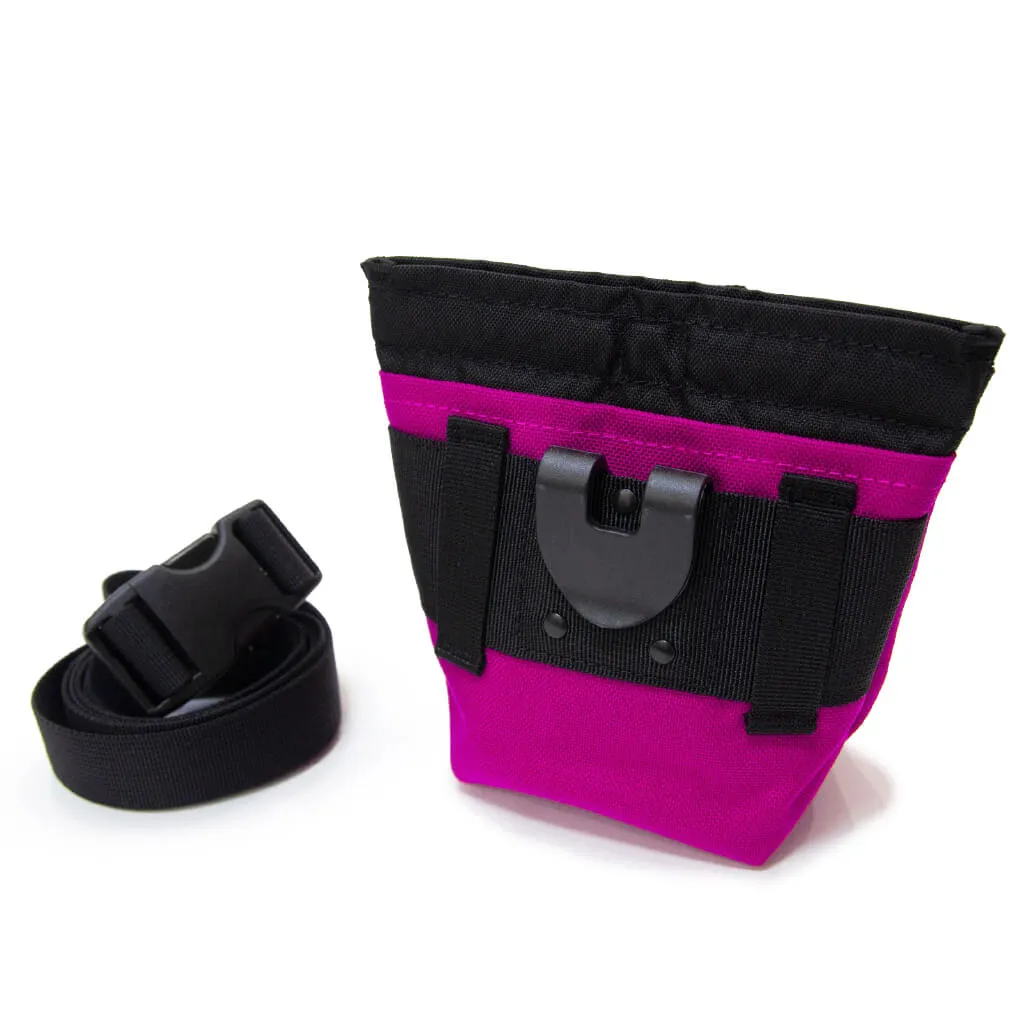 Wildebeest Alamo Dog Treat Pouch | Fuchsia