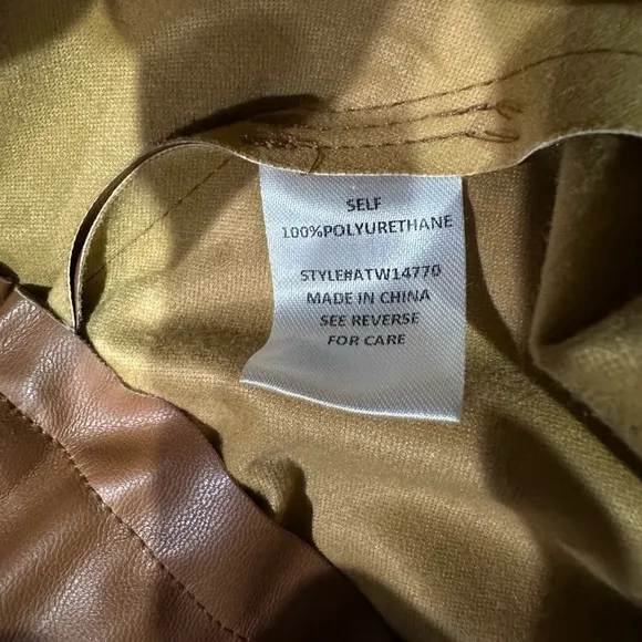 Women’s faux camel leather shorts, NWT!